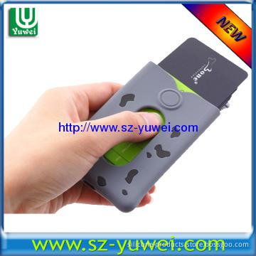 Hot selling Eco-friendly Silicone Business Card Holder with Cute Desig